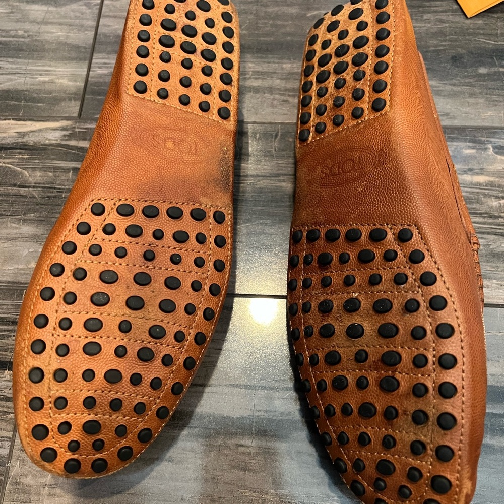 Tods men’s driving shoes
